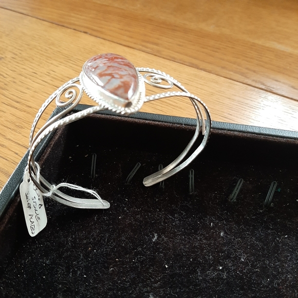 Ladies Jewellery - Picture 6 of 8